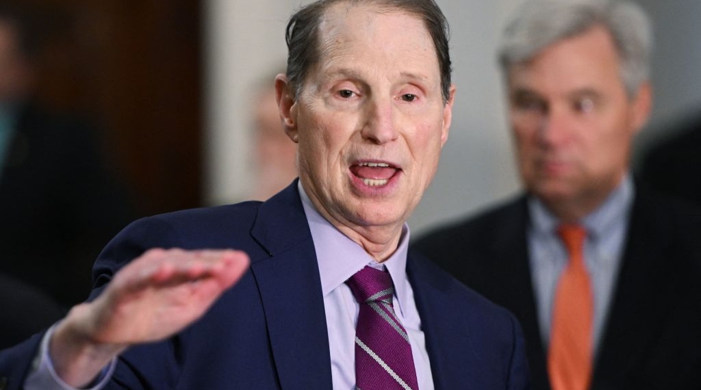 Dem Senator Called to Resign as Finance Committee Chairman After What Wife Is Investing in Becomes Known