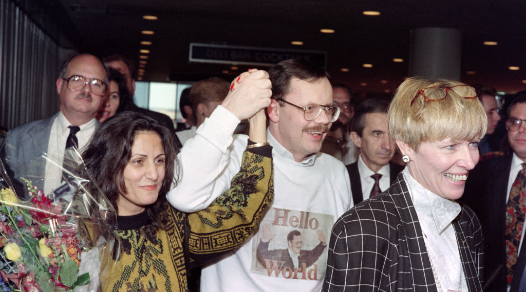 Former Hostage Terry Anderson Dies at 76