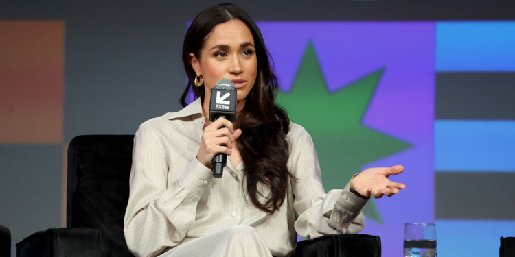 ‘Ultimate Betrayal’ as Meghan Markle’s Own Family Turns on Her in ...