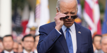 GOP Senator Urges Biden to ‘Go to Amazon and Buy a Spine Online’ as His Support for Israel Goes ‘Wobbly’