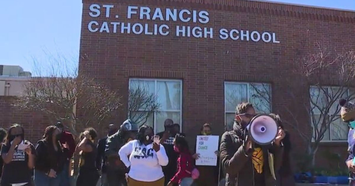 Students Removed from Catholic School for ‘Blackface’ Awarded $1M by Jury After Seeing What Really Happened