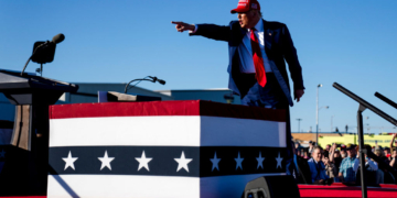 Watch: Trump Stares Down Heckler, Tells Him to ‘Go Home to Mom’ as He Gets Drowned Out by ‘USA’ Chant