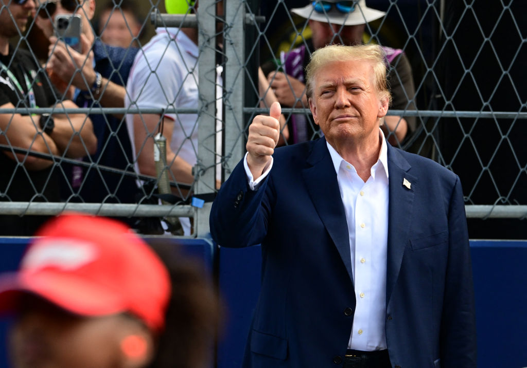 Another Top Poll Shows Trump Pulling Ahead of Biden, This Time by a Whopping 10 Points
