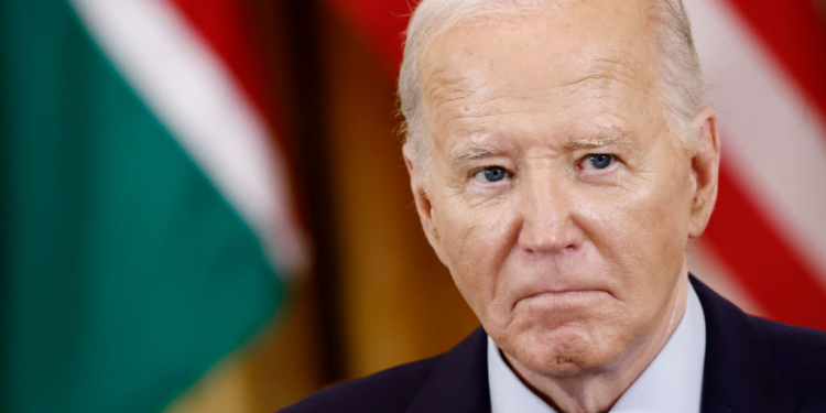 Trump Overtakes Biden in April Fundraising