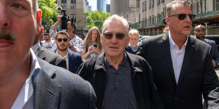 De Niro Claims Government ‘Of the People’ Will ‘Perish From the Earth’ if Trump Is Elected Again