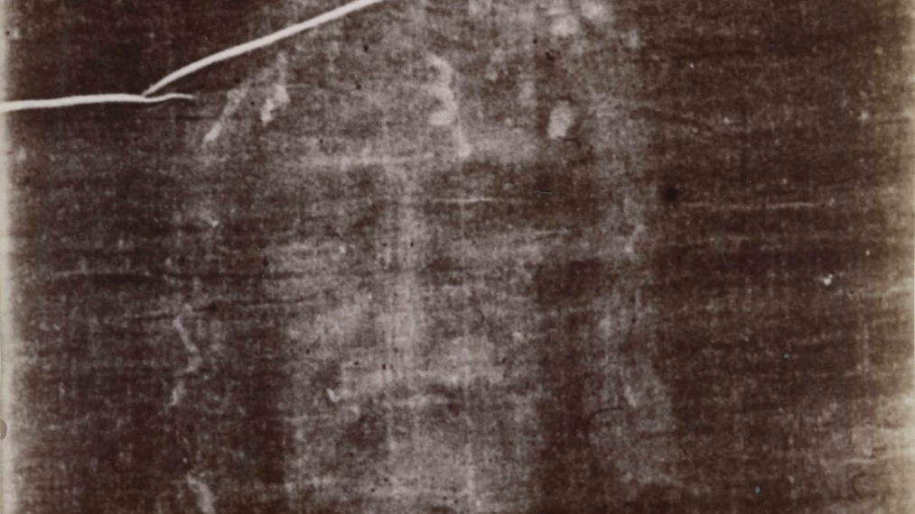 KEVIN MOONEY: The Shroud Face To Face: New Investigation Points To Authenticity Of Shroud Of Turin, Filmmaker Says
