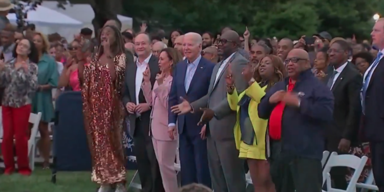 Biden Sparks Concern After Seeming to Freeze at White House Juneteenth Concert