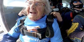 102-Year-Old Woman Sets Record As Oldest Skydiver In Britain‌
‌