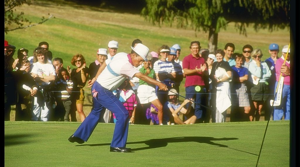 Hall of Fame Golfer Chi Chi Rodriguez Dies at 88