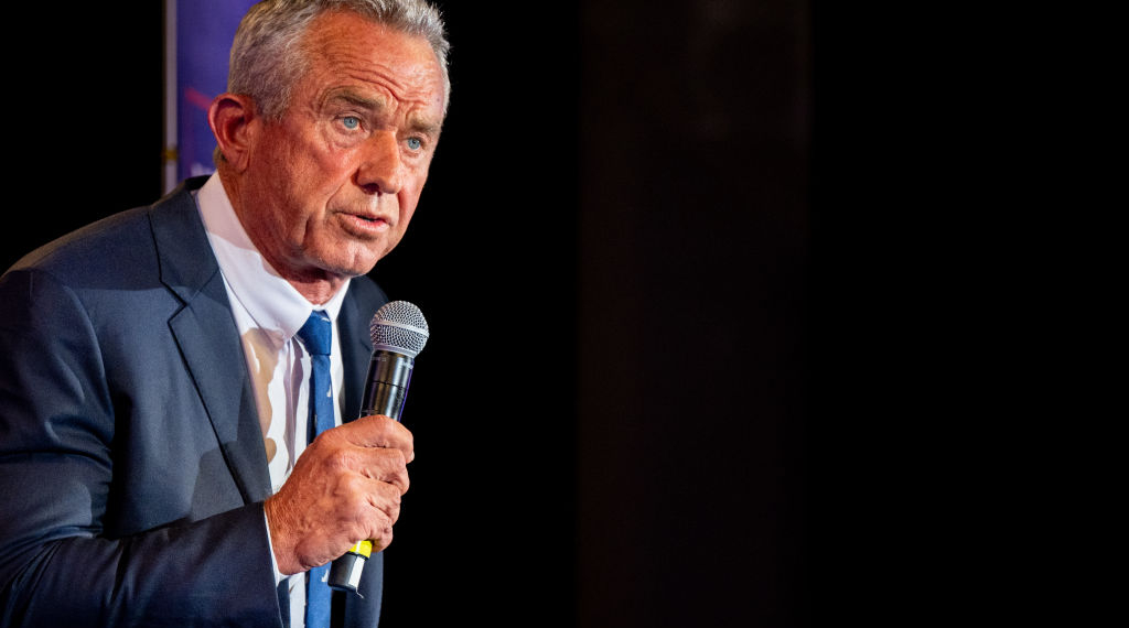 RFK Jr. Considering Leaving Presidential Race, Joining Trump’s Camp