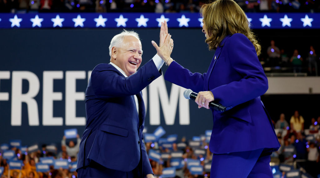 Harris, Walz Set First Ever Interview With CNN