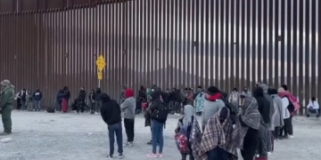 Migrant Allegedly Rapes Woman At Knifepoint In Front Of Boyfriend: REPORT
