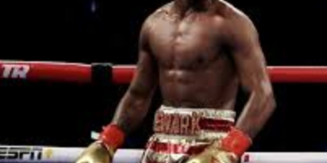 Boxing Analyst Tim Bradley Suggests Unreported Injuries May Be Affecting Shakur Stevenson’s Performance‌
