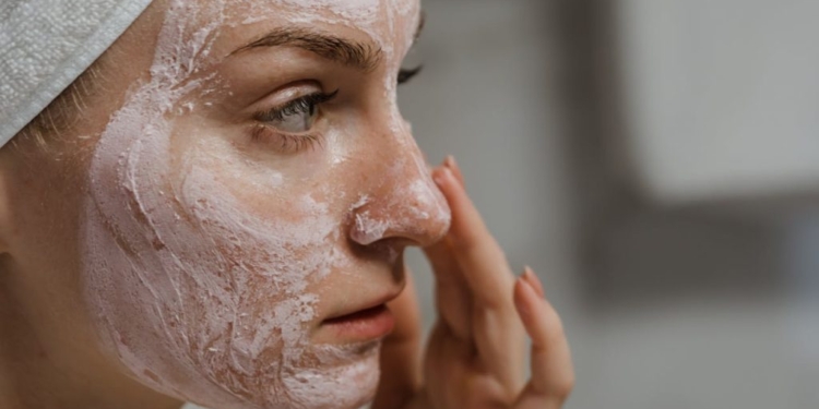 Aging Stress: Survey Finds Women Concerned About Signs Of Aging; Embrace Skincare Routines To Combat Aging Effects‌
‌