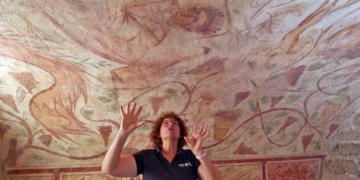 Ancient Greek Tombs Unveiled In Ashkelon, Israel, For Public Viewing‌