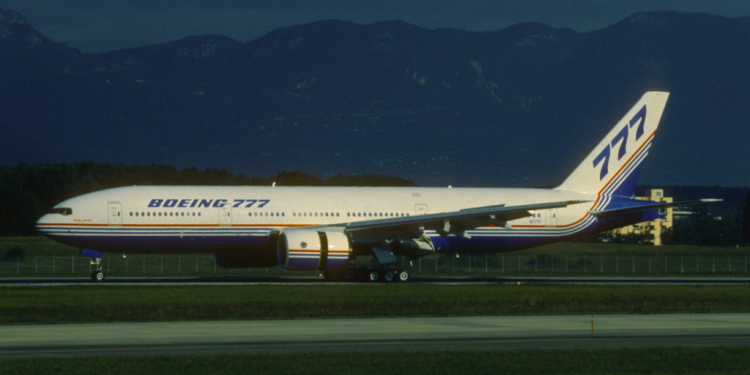 Boeing Union Strike To Pummel Workers And Shareholders, New Analysis Finds