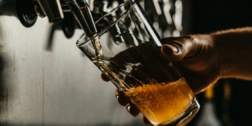 Study Shows Shrinking Pint Size Reduces Beer Consumption, Boosts Wine Sales‌
‌