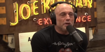 ‘What The F*ck?’: Joe Rogan And Bret Weinstein Unload On NYT Article About Danger Of Constitution