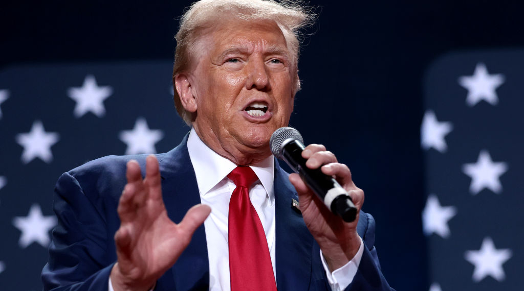 Election Becomes Animated as ‘Snoopy’ Endorses Trump; Fans Not Amused