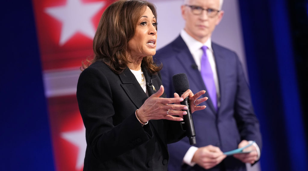 Anderson Cooper Grills Harris on Border Wall: ‘You Don’t Think It’s Stupid Anymore?’