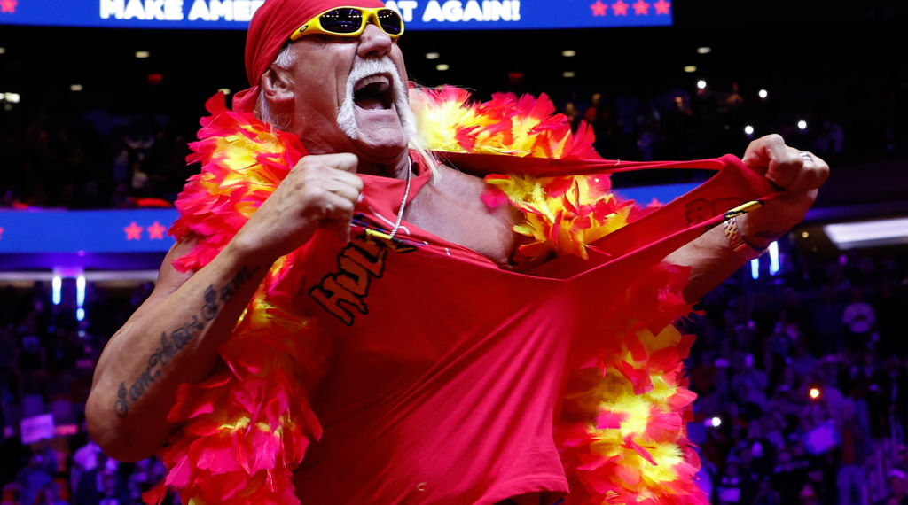Hulk Hogan Fires Up ‘Trumpamaniacs’ at MSG Trump Rally