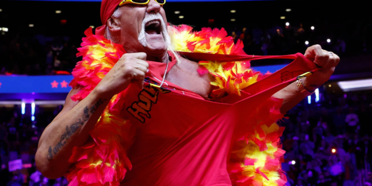 Hulk Hogan Fires Up ‘Trumpamaniacs’ at MSG Trump Rally