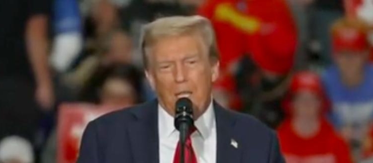 Trump Confirms Campaign Booked One Of World’s Most Famous Arenas For Rally In ‘Play’ For Blue State