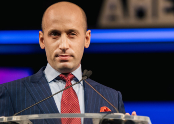 Trump Chooses Stephen Miller for Deputy Chief of Staff for Policy Post