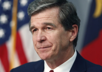 ‘Common Sense’: GOP Lawmakers Override Governor’s Veto Of Anti-Sanctuary Bill In Swing State