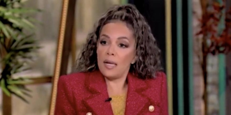 ‘Kiss His Ring’: Sunny Hostin Suggests ‘Morning Joe’ Hosts Are Not Journalists After They Visited Trump At Mar-A-Lago