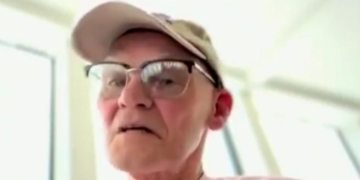 ‘Troubling Election For Democrats’: James Carville Sounds Alarm About Dems’ ‘Large Problem With Males’