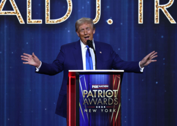 Trump Receives ‘Patriot of the Year’ Award, Vows to ‘Get Things Straightened Out’ in US