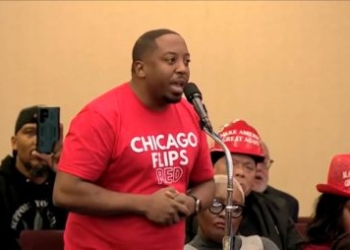 City Hall Meeting Erupts Into Chaos As Residents Protest ‘Migrant Invasion,’ Mayor Calls In Police To Clear Them Out