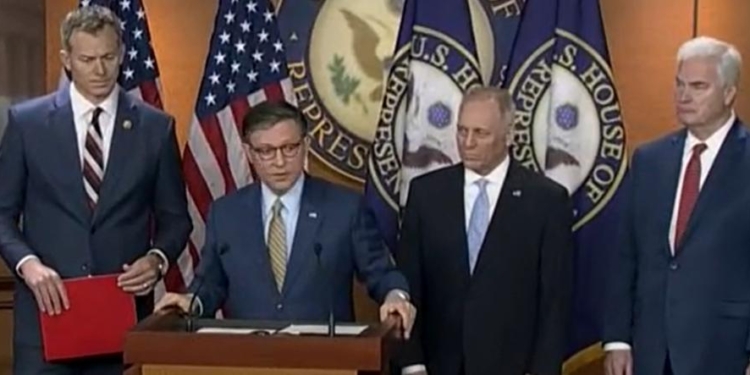 RICK MANNING: Dear Republicans, Go Big On Trump’s Tax Cuts