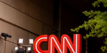 CNN to Lay Off Hundreds: Report
