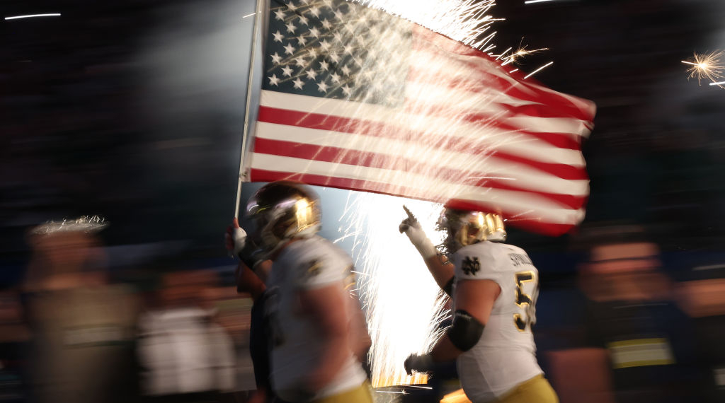 Fans Chant ‘USA’ at Sugar Bowl Following New Orleans Attack