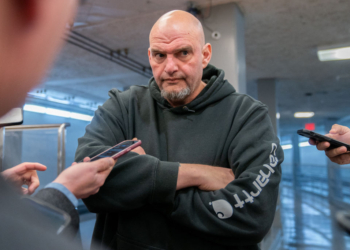 Fetterman to Become First Sitting Dem Senator to Visit Trump at Mar-a-Lago Since Election