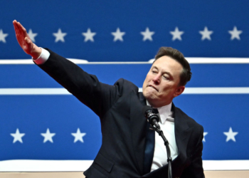 Musk Uses Puns to Combat Preceived Nazi Salute