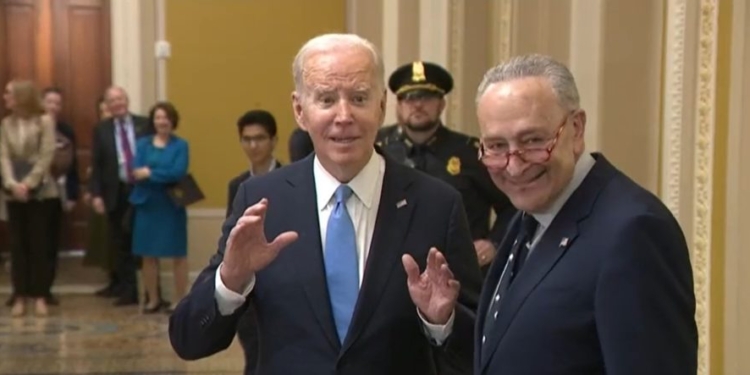 Biden Pardons Five Family Members Just Moments Before Trump’s Swearing-In
