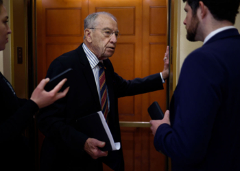 Senators Demand NARA Documents on Biden’s Use of Personal Email