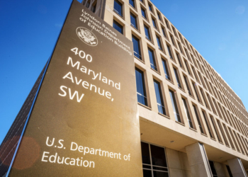 House Dems Try to Meet With Acting Education Secretary, Stopped By Security