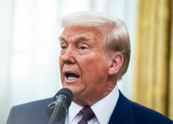 Trump to CNN Reporter: Network Has ‘No Credibility’