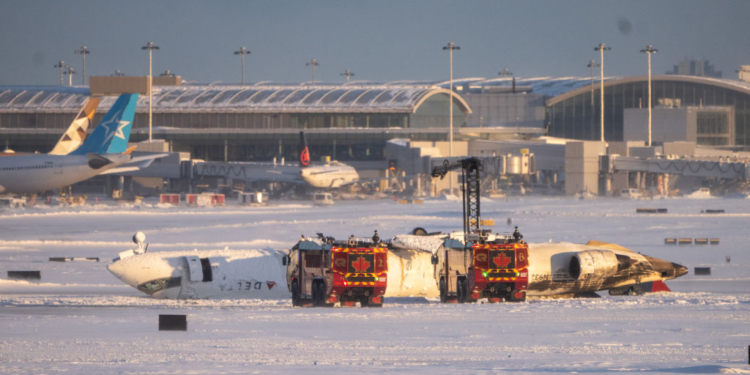 Audio of Toronto Plane Crash Captures Officials Reaction