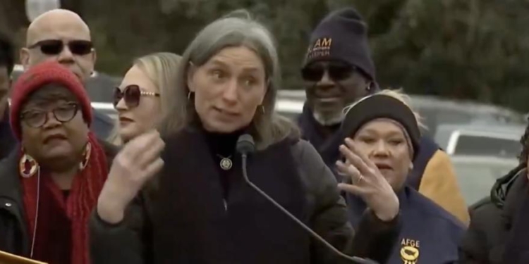 ‘We Have To F*ck Trump’: Congresswoman Delivers Profane Rallying Cry