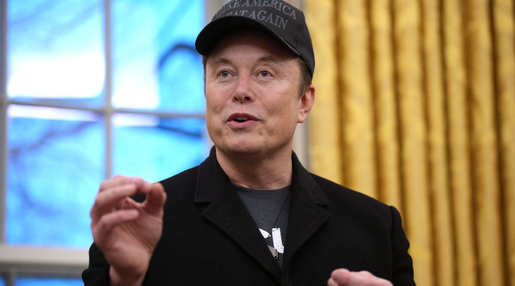 Elon Musk Threatens Prosecution of Pentagon Officials After NYT Report