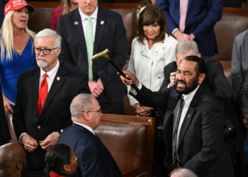 Dem Lawmaker Removed From SOTU for Disrupting Trump’s Speech