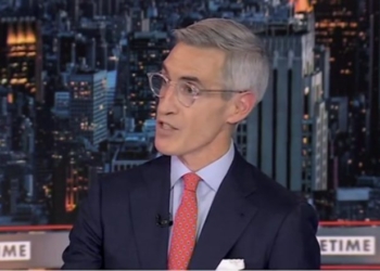 Fmr Democratic Strategist Says Dems Can’t ‘Out-Trump Trump,’ Calls President ‘Authentic Street Fighter’