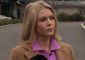 ‘That’s Absurd’: Karoline Leavitt Lights Into ‘Low-Level Judges’ Blocking Bureaucrat Firings