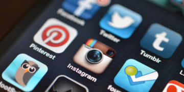 Trump Admin To Collect Immigrants’ Social Media Handles
