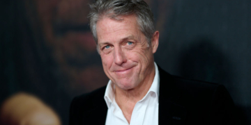 Actor Hugh Grant Calls Interaction With Immigration Officer ‘Creepy’